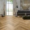 Floorlife Beverly Hills visgraat rustiek dubbel gerookt naturel 4103 parket - Afbeelding 2