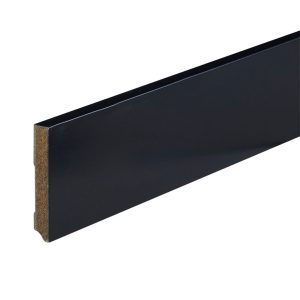 Co-pro gelakte plint amsterdam zwart RAL 9005 90×15